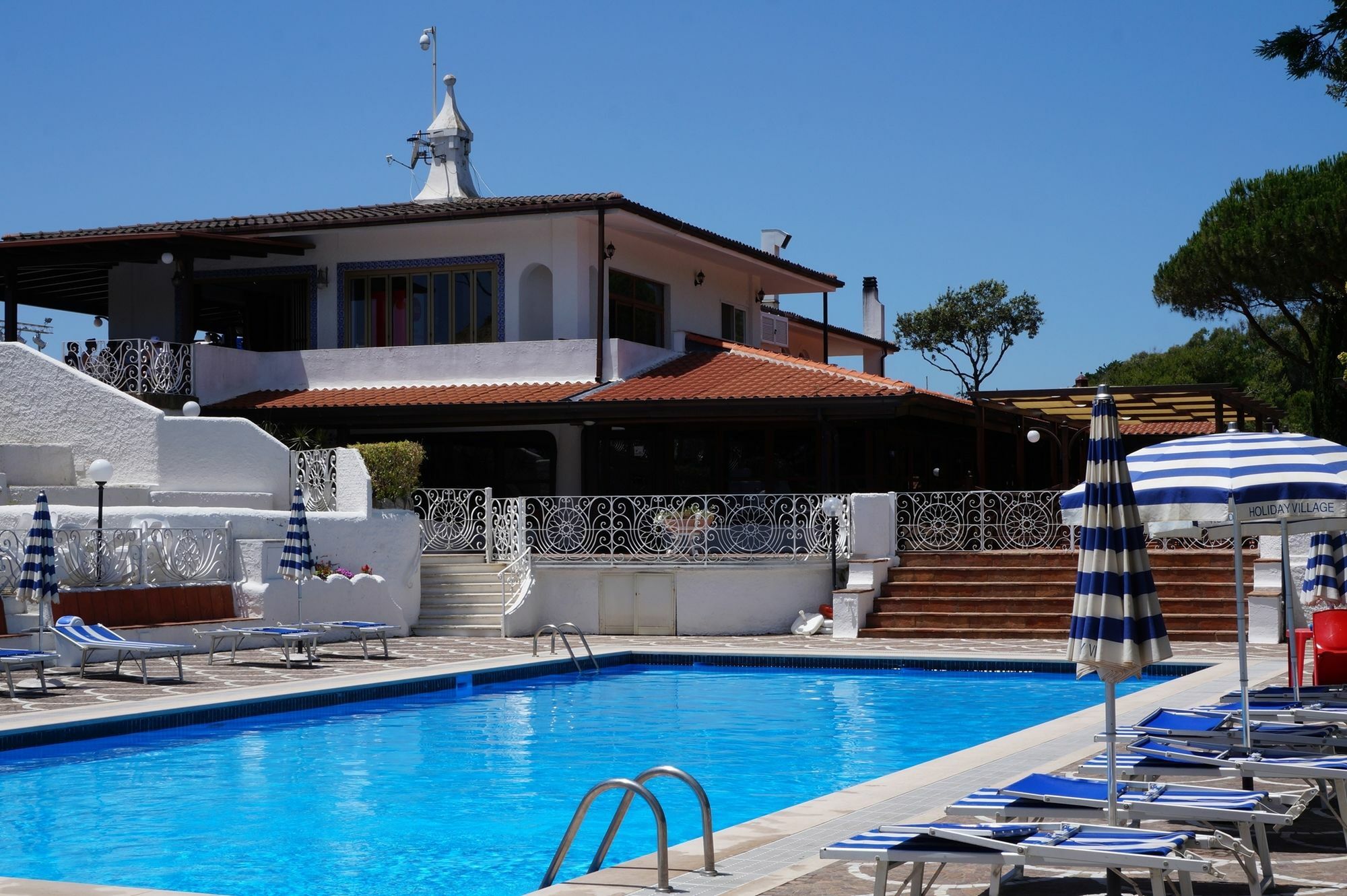 Holiday Village Fondi Buitenkant foto